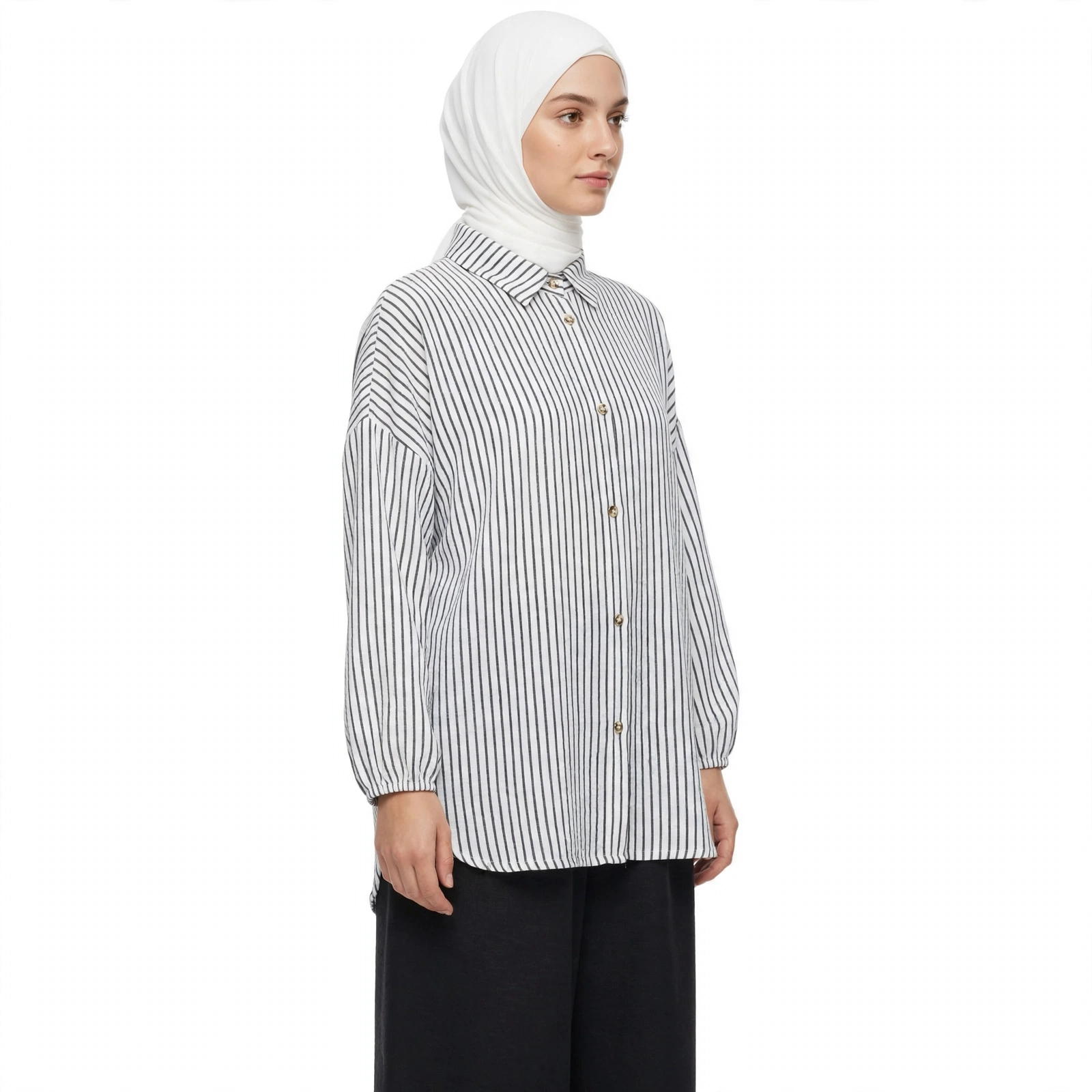 Ensemble 018 – Image 2