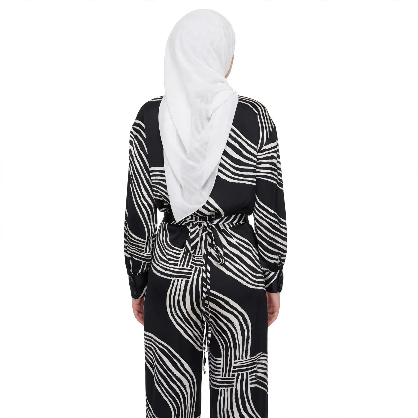 Ensemble 025 – Image 3