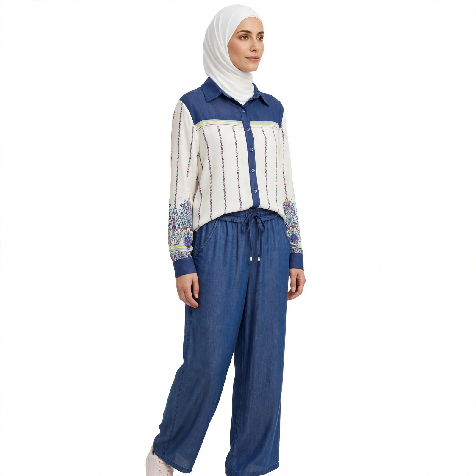 Ensemble 022 – Image 4